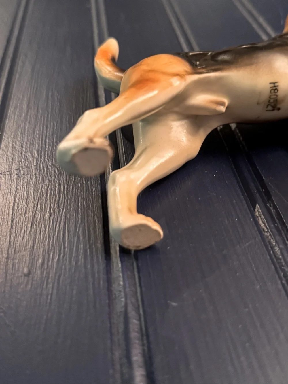 Vintage Lefton Beagle Figurine — Hand-Painted H80521